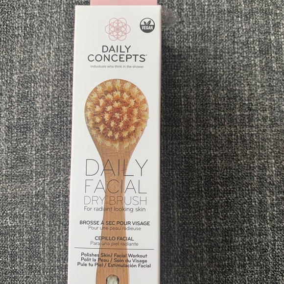 Other - Facial dry brush